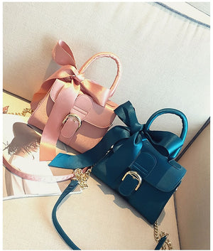 Luxury Bowknot Messenger Bags Women Chains Flap Bag Ladies Fashion Solid Color Shoulder Bags Female Designer Black Handbags