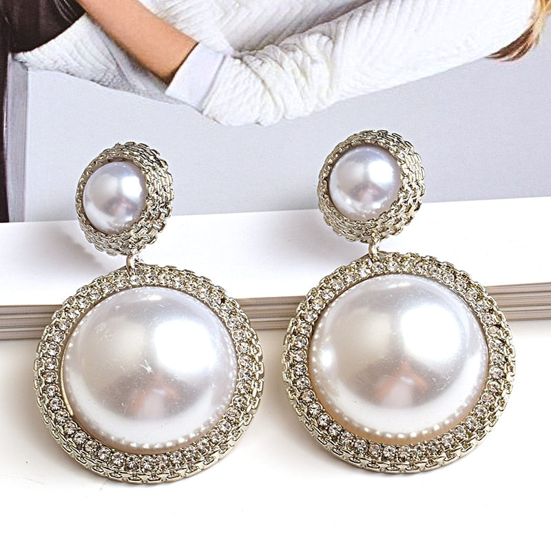 New Arrival Luxury Round Pearl Earrings High-quality Gold Long Earring Fashion Trend Jewelry Accessories For Women