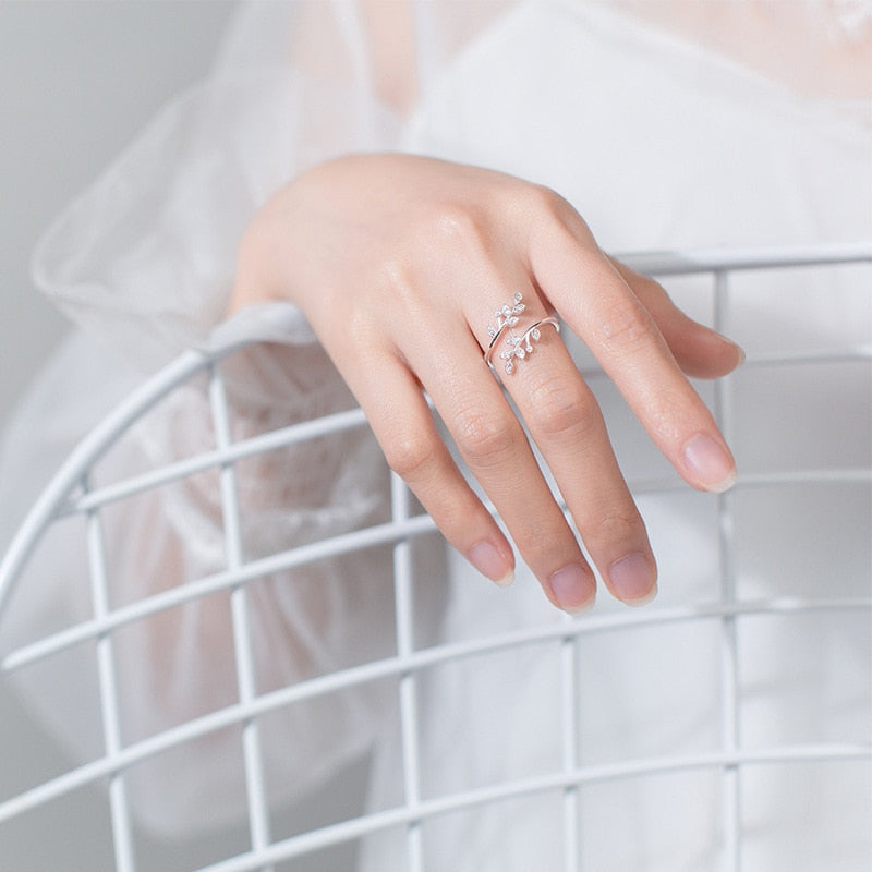 DIEERLAN Personality 925 Sterling Silver Crystal Leaf Rings For Women Wedding Jewelry Adjustable Antique Finger Ring Anillos