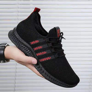 New Men's lightweight running shoes summer ultra-light breathable sneakers Zapatos De Mujer walking shoes boys sneakers