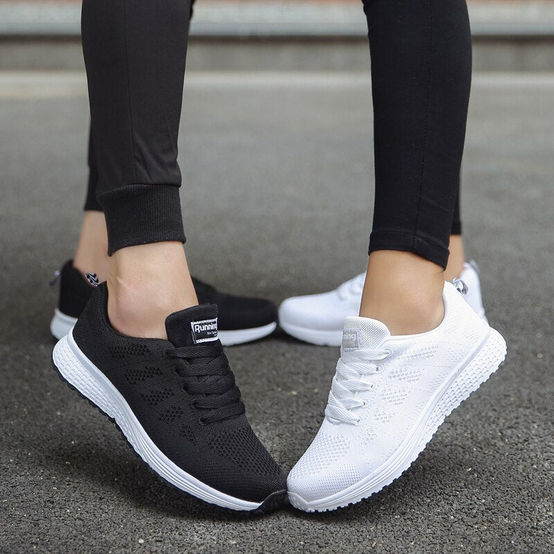 Tenis Feminino Fashion Lace-Up White Sport Shoes For Women Sneakers Light Round Cross Straps Flat Tennis Woman Shoes Outdoor Gym
