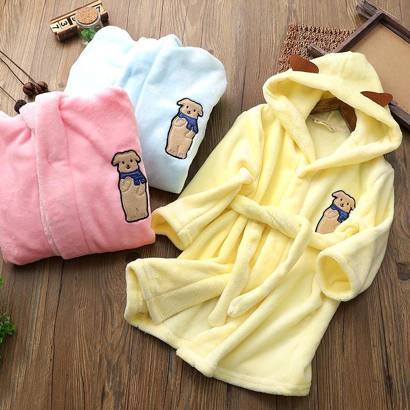 Flannel Thick Lovely Baby Girls Cartoon Hooded Bathrobe Child Toddler Bathing Towel Robe Cute Winter Baby Clothing Sleepwear