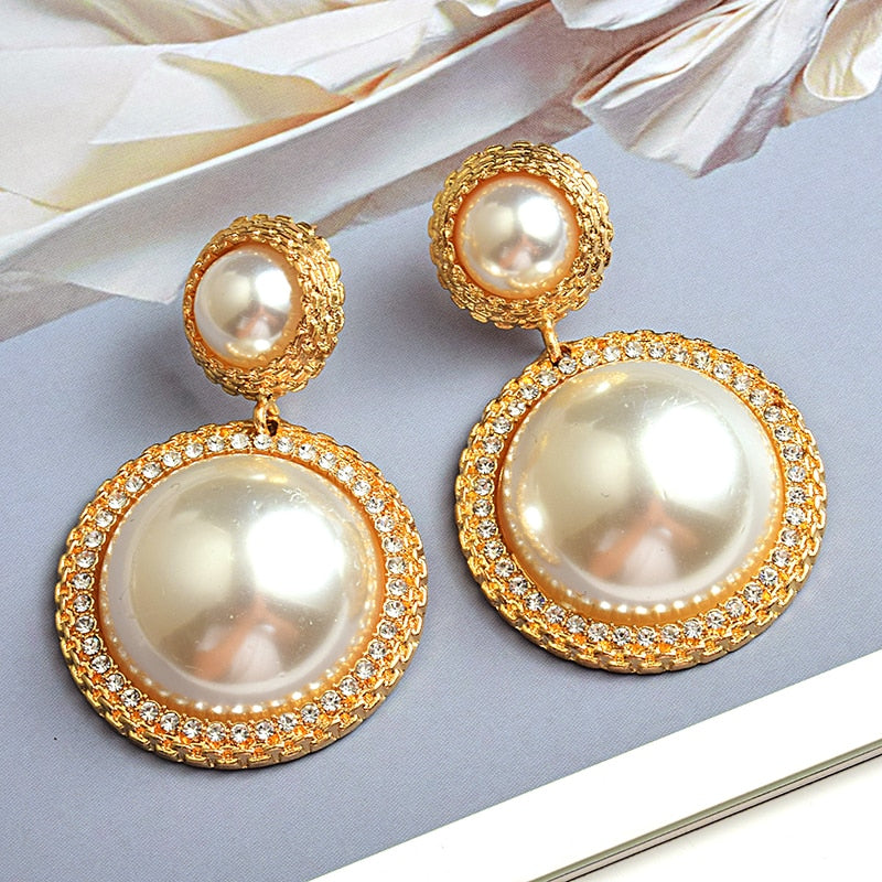 New Arrival Luxury Round Pearl Earrings High-quality Gold Long Earring Fashion Trend Jewelry Accessories For Women
