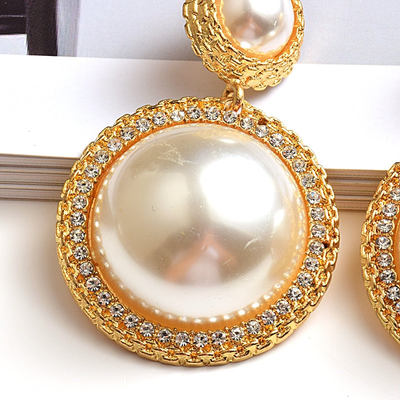 New Arrival Luxury Round Pearl Earrings High-quality Gold Long Earring Fashion Trend Jewelry Accessories For Women