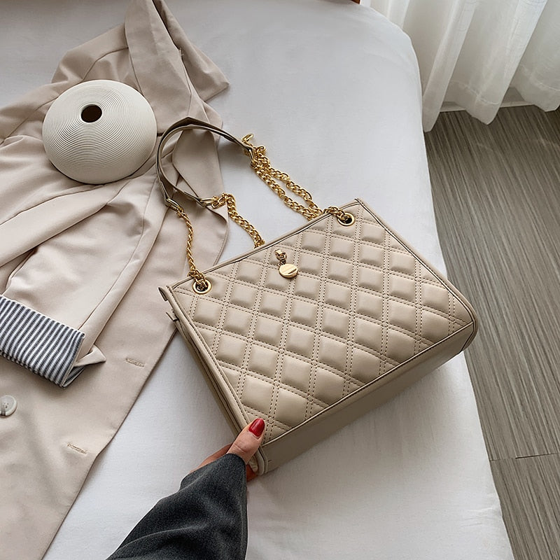 Lingge chain bag fashion female bag lady shopping bag casual shoulder bag new female bag messenger bag mobile phone bag