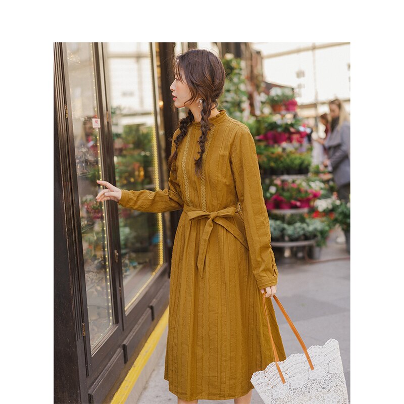 INMAN Spring Autumn Retro Lace Stand up Collar Jacquard Cotton Defined Waist A-line Solid Romantic Women Dress