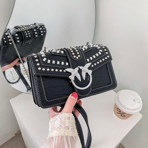 Swallow Sequined Crossbody Bag for Women 2020 New Fashion Rivet Shoulder Chain Bags Lady Purses and Handbags Wallet on Chain Cc
