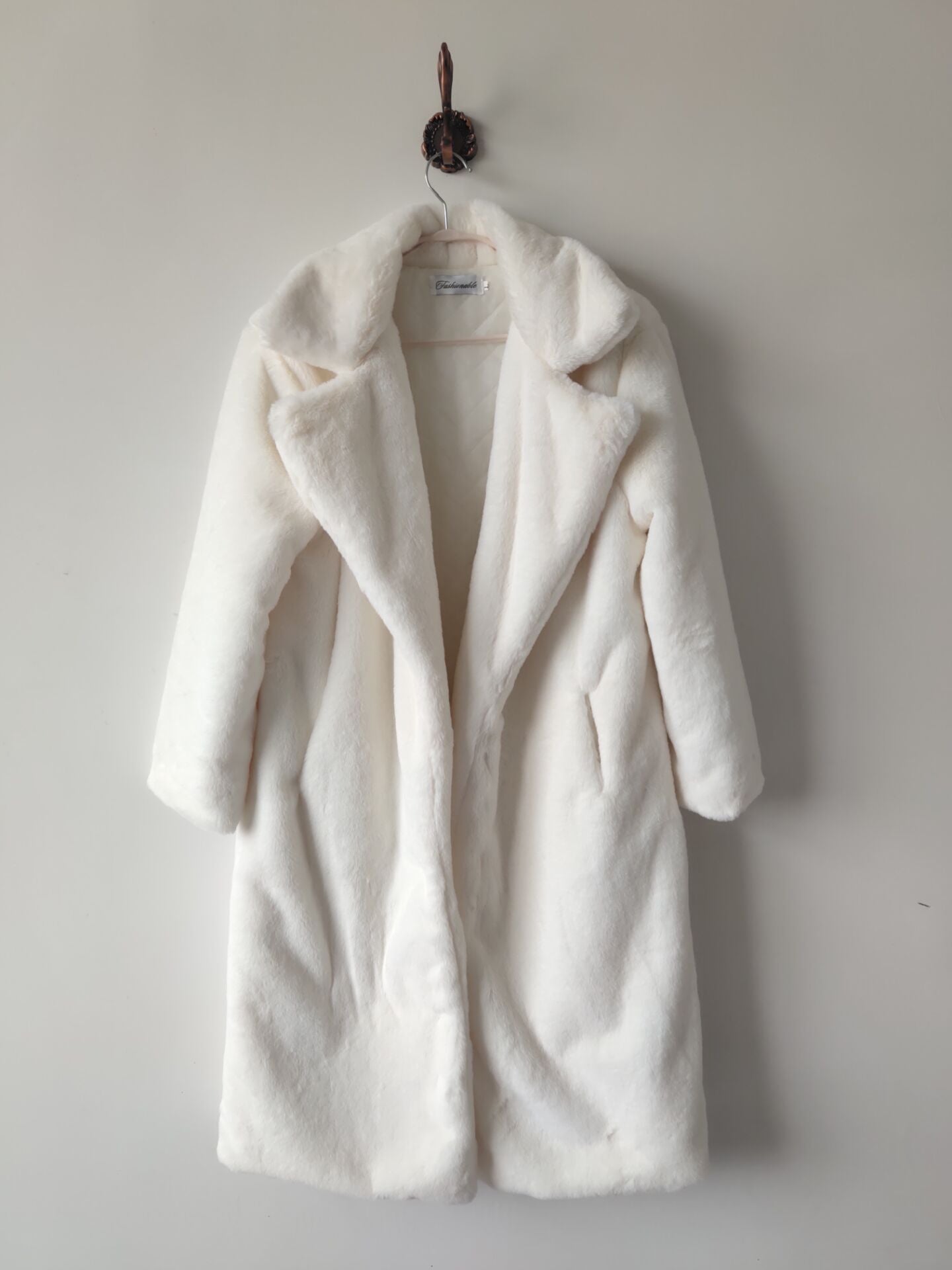 Winter Women High Quality Faux Rabbit Fur Coat Luxury Long Fur Coat Loose Lapel OverCoat Thick Warm Plus Size Female Plush Coats