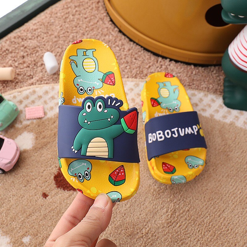 Kids Slippers For Boy Girl Slippers Pvc Soft Bottom Non-slip Beach Sandals Children Summer Lovely Kids Home Bathroom Flip Flops