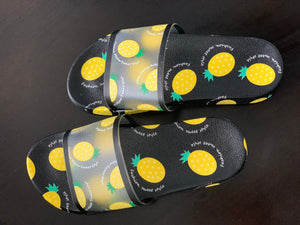 2020 New Sandals Girls Slippers Cute Fashion Foreign Trade Word Drag Peach Slippers Wear Thick Bottom Non-slip PVC Slippers Kids
