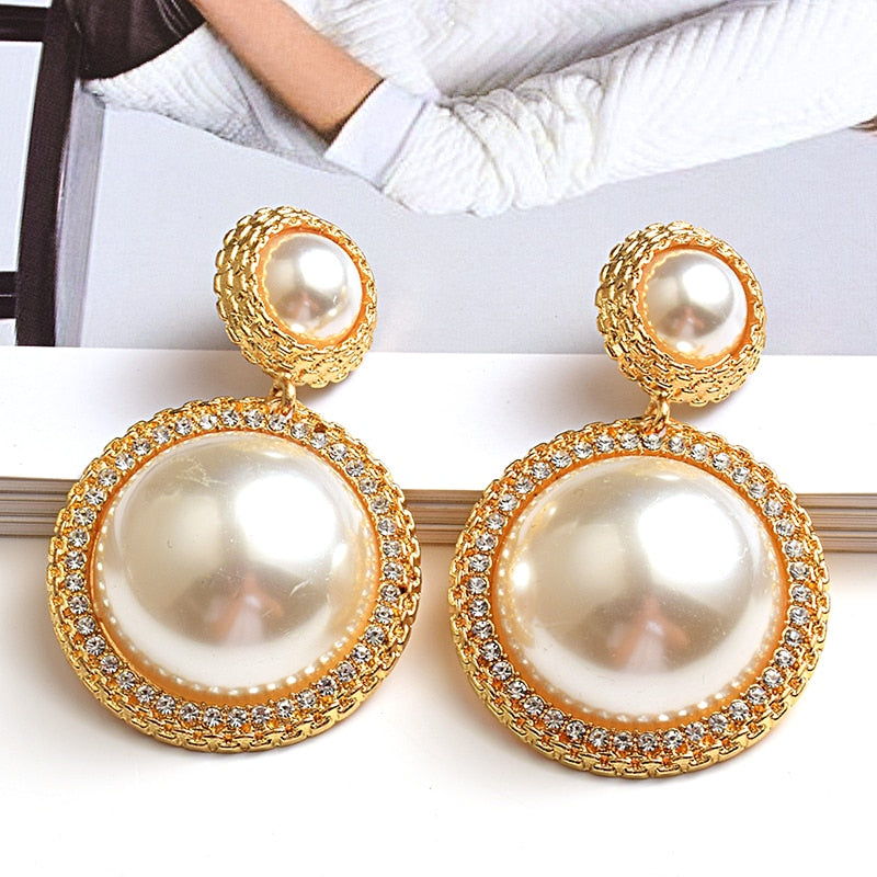 New Arrival Luxury Round Pearl Earrings High-quality Gold Long Earring Fashion Trend Jewelry Accessories For Women