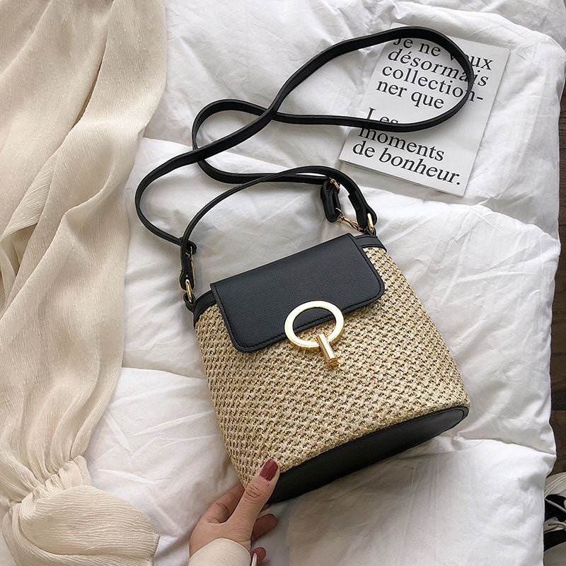 Small Straw Bucket Bags For Women 2021 Summer Crossbody Bags Lady Travel Purses and Handbags Female Shoulder Simple Bag