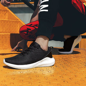 Running Shoes Men Breathable Mesh Sports Shoes Outdoor Lightweight Athletic Training Footwear Jogging Sneakers Men Zapatos