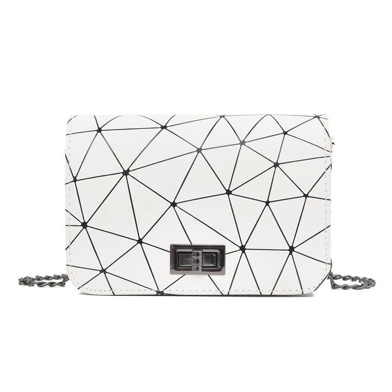 Yogodlns New Fashion Diamond Chain Black Purse Women Shoulder Bag Plaid Lady Mini Crossbody Bag PU Leather Lock Flap Handbag