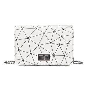 Yogodlns New Fashion Diamond Chain Black Purse Women Shoulder Bag Plaid Lady Mini Crossbody Bag PU Leather Lock Flap Handbag