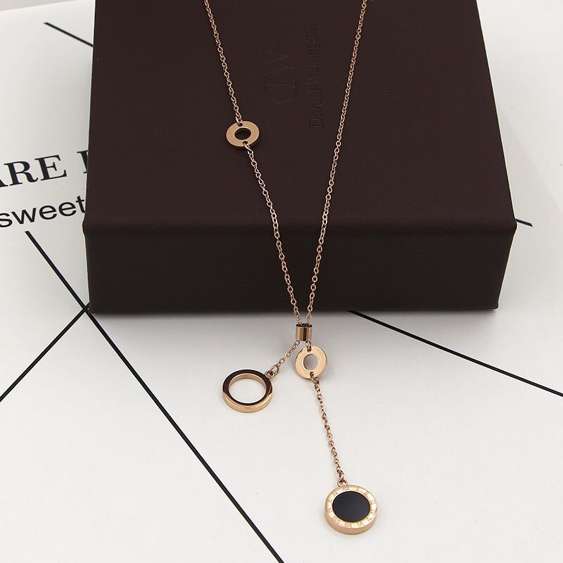 Lady Jewelry Love Round Circles Shell Long Necklaces For Women Fashion Jewelry Roman Numerals Pendant Necklace Tassel Collar K32