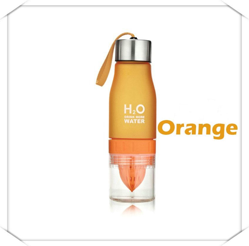 New Xmas Gift 650ml Water Bottle Plastic Fruit Infusion Bottle Infuser Drink Outdoor Sports Juice lemon Portable Kettle
