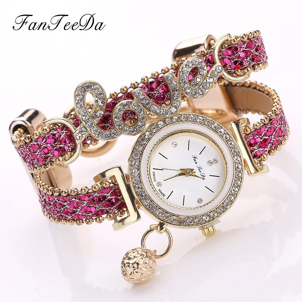 FanTeeDa Top Brand Women Bracelet Watches Ladies Love Leather Strap Rhinestone Quartz Wrist Watch Luxury Fashion Quartz Watch