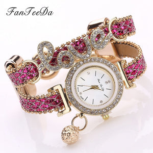 FanTeeDa Top Brand Women Bracelet Watches Ladies Love Leather Strap Rhinestone Quartz Wrist Watch Luxury Fashion Quartz Watch
