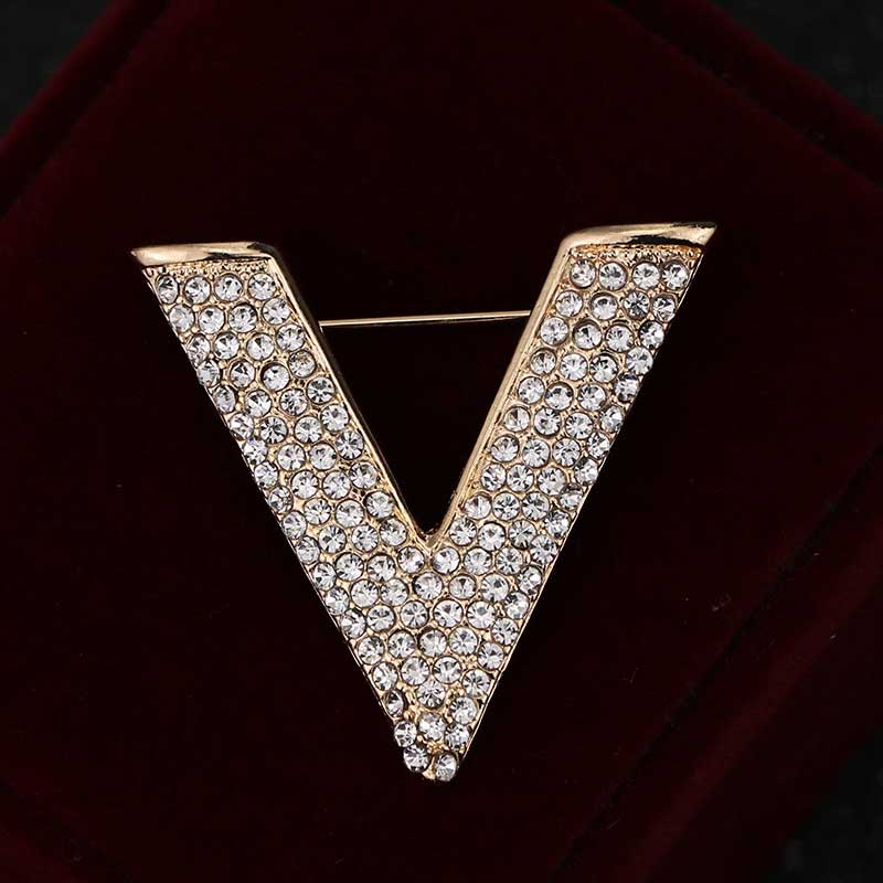 Fashion Temperament V Letter Brooches Full Rhinestone Upscale Lady Pin Party Dress Woman Brooch