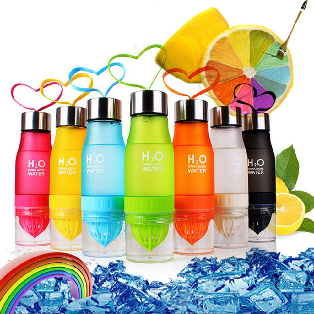 New Xmas Gift 650ml Water Bottle Plastic Fruit Infusion Bottle Infuser Drink Outdoor Sports Juice lemon Portable Kettle