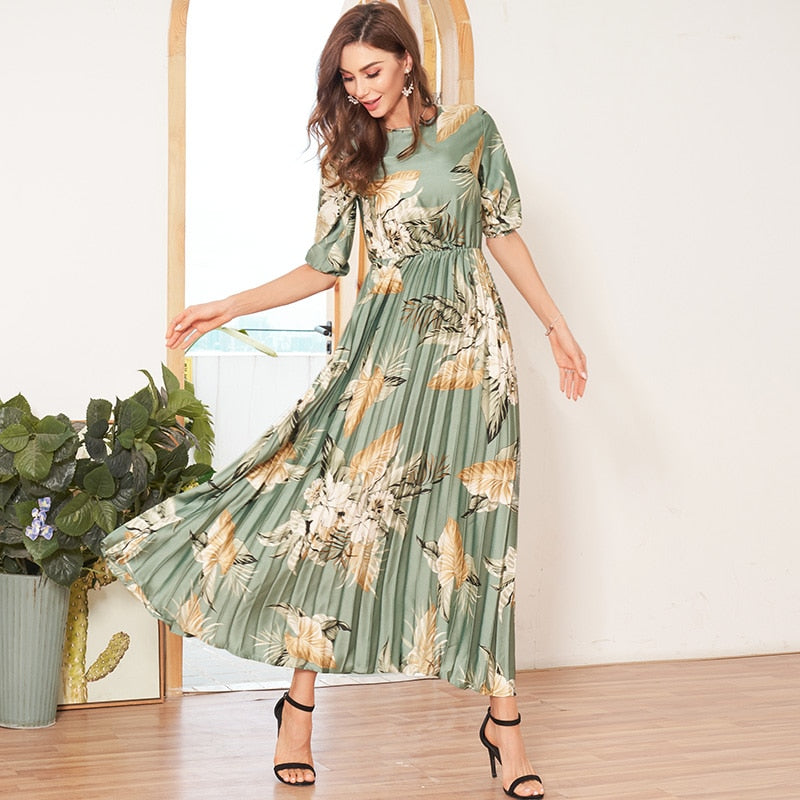 New Summer Women's Fashion Fresh Printed Pleated Loose Elastic Waist Beach Resort Ladies Style Dress