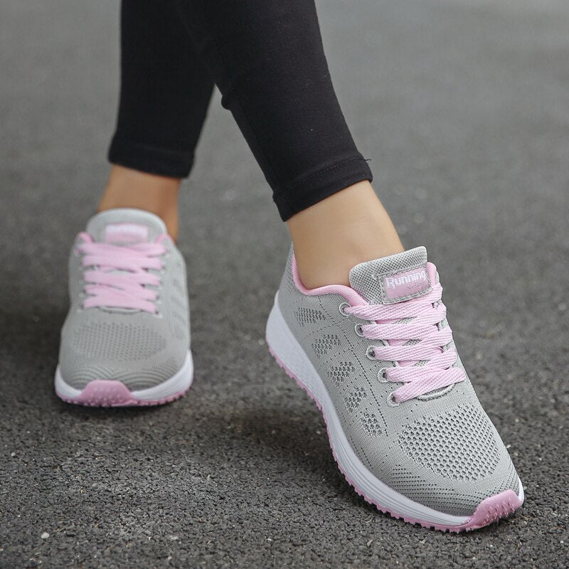 Tenis Feminino Fashion Lace-Up White Sport Shoes For Women Sneakers Light Round Cross Straps Flat Tennis Woman Shoes Outdoor Gym
