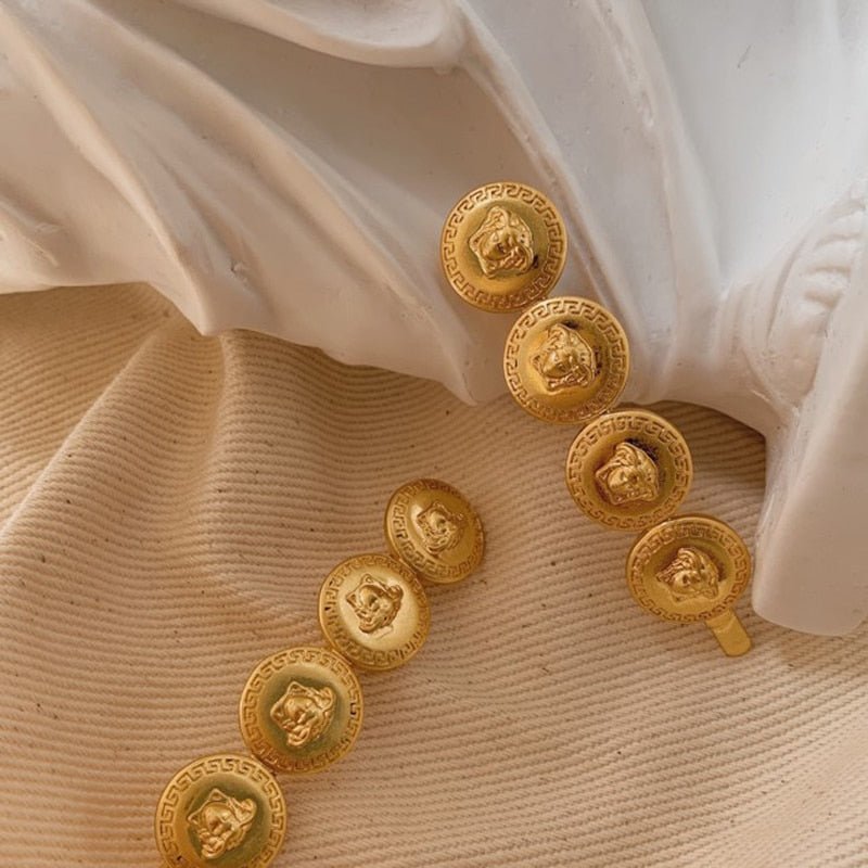 New Fashion Medusa Portrait Punk Golden Coin Hair Clips for Women Wholesale Hair Accessories Elegant Hairpins Barrettes Tiara