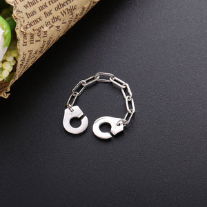 Moonmory Fashion 925 Sterling Silver Handcuff Ring White Paper Clip Chain Menottes Ring Gift For Women And Men Jewelry Dating