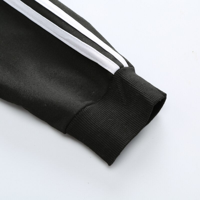 Men's casual sports stand-up collar clothes long-sleeved jacket stitching 2020 track suit new autumn men's sweater + pants suit