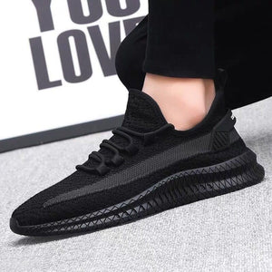 New Men's lightweight running shoes summer ultra-light breathable sneakers Zapatos De Mujer walking shoes boys sneakers