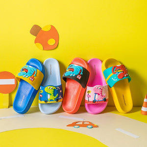 Summer Dinosaur Kids Slippers Boys Girls Slippers PVC Soft Non-slip 2021 Beach Sandals For Kids Home Bathroom Baby Flip Flops