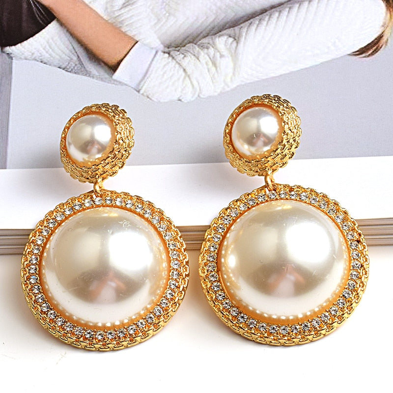 New Arrival Luxury Round Pearl Earrings High-quality Gold Long Earring Fashion Trend Jewelry Accessories For Women