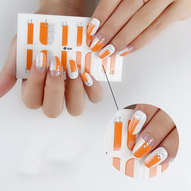 Fashion 31 Designs 3D Full Cover Nail Sticker Waterproof Self-adhesive Nail Art Manicure DIY Decoration Glitter Nail Wraps 2019