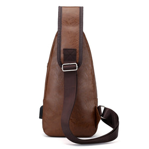 Travel Men&#39;s Crossbody Bags USB Chest Bag Designer Messenger Bag Leather Shoulder Bags Diagonal Package New Back Pack